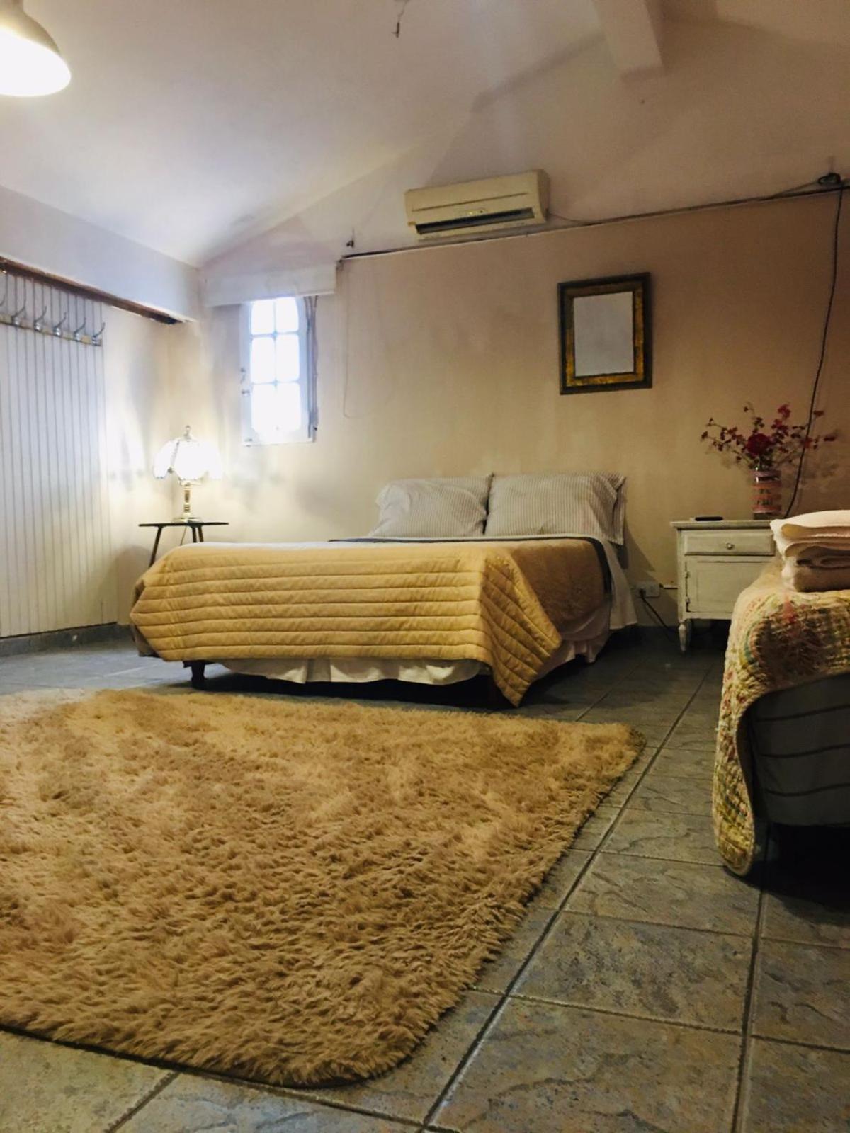 Habitacion Privada Barrio Uno Езейза Екстериор снимка