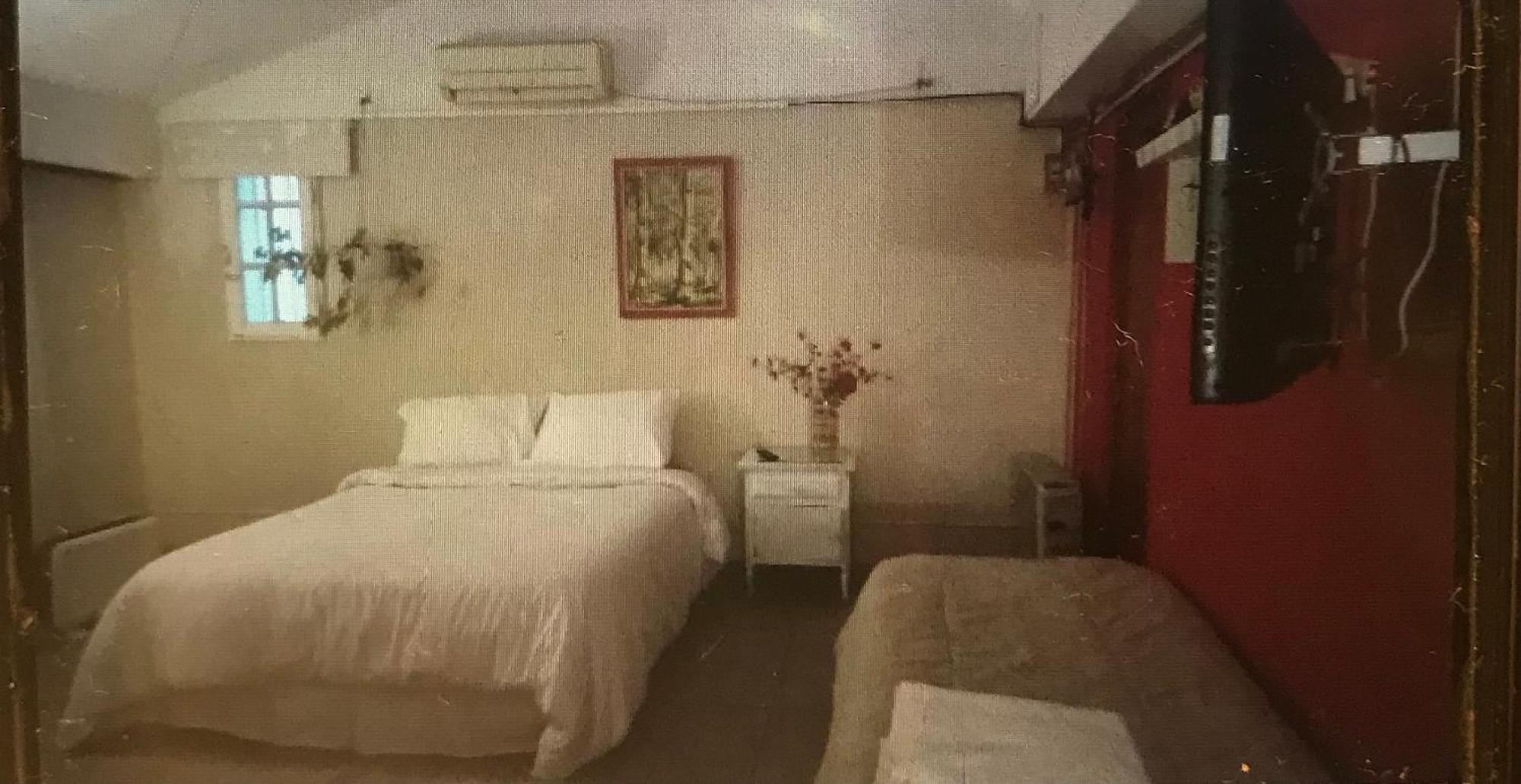 Habitacion Privada Barrio Uno Езейза Екстериор снимка